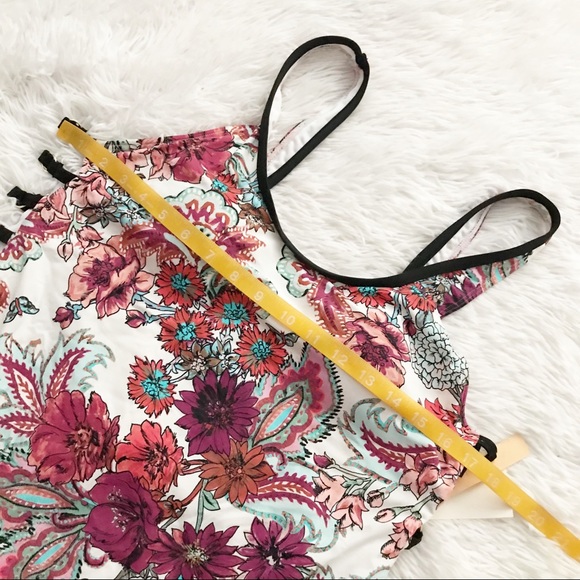 Gibson Latimer Floral One Piece Swimsuit NWT ✨ - Picture 4 of 7